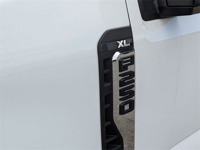 2025 Ford F-250SD XL 8' SERVICE BODY