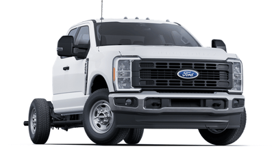 2025 Ford F-250SD XL 8' READING ENCLOSED SERVICE BODY