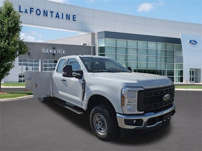2025 Ford F-250SD XL 8' SERVICE BODY