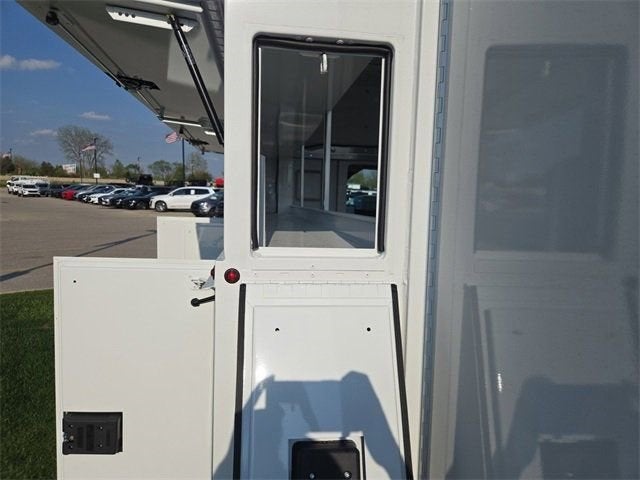 2025 Ford Transit-350 Base