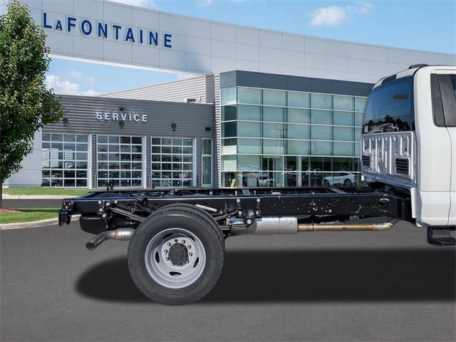 2025 Ford F-600SD XL