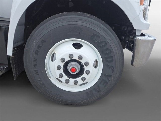 2026 Ford F-750SD Base