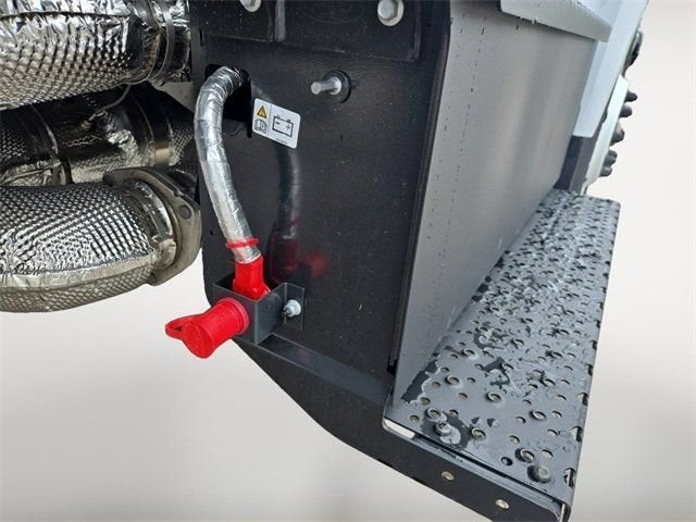 2026 Ford F-750SD Base