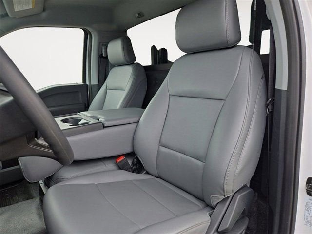 2025 Ford F-450SD XL 12' READING LANDSCAPER WITH TARP