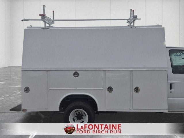 2026 Ford E-350SD Base ENCLOSED SERVICE BODY