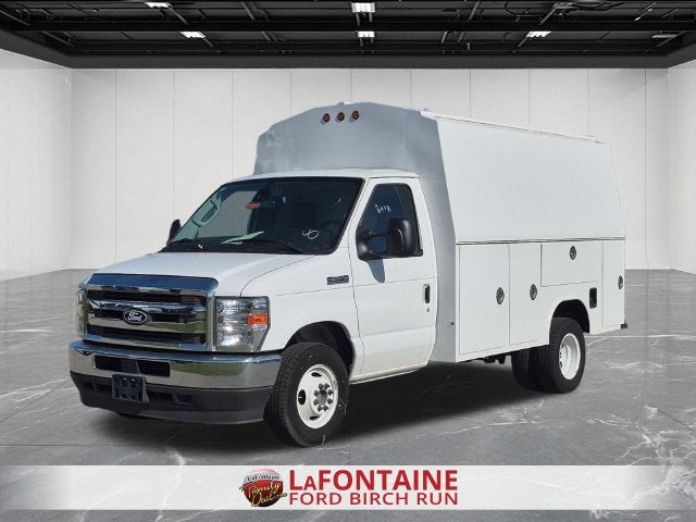 2026 Ford E-350SD Base ENCLOSED SERVICE BODY