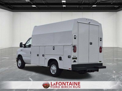 2027 Ford E-350SD Base Cutaway