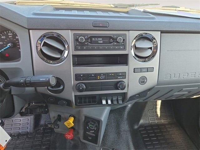 2025 Ford F-750SD Base 10' Chrysteel Dump