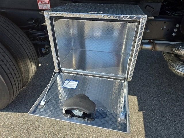 2025 Ford F-750SD Base 10' Chrysteel Dump