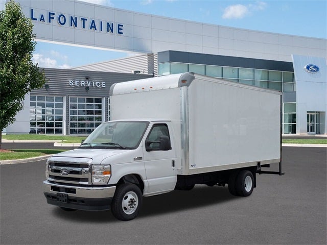 2026 Ford E-450SD Base