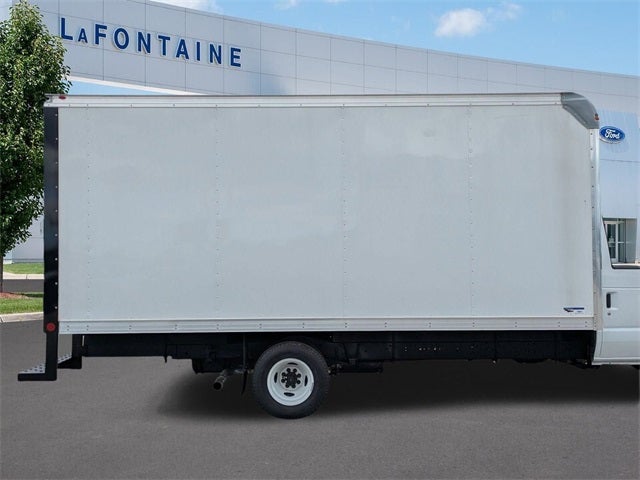 2026 Ford E-450SD Base