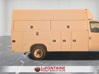 2026 Ford E-450SD Base