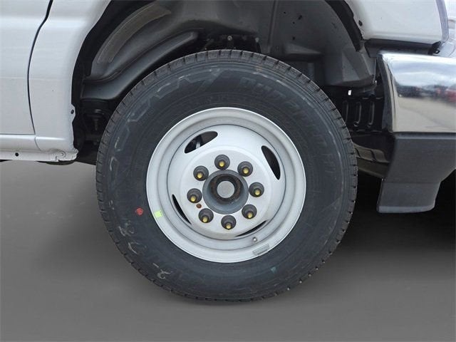 2026 Ford E-450SD Base