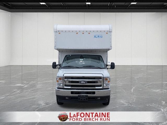 2027 Ford E-450SD Base