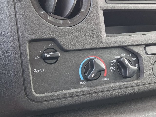 2027 Ford E-450SD Base