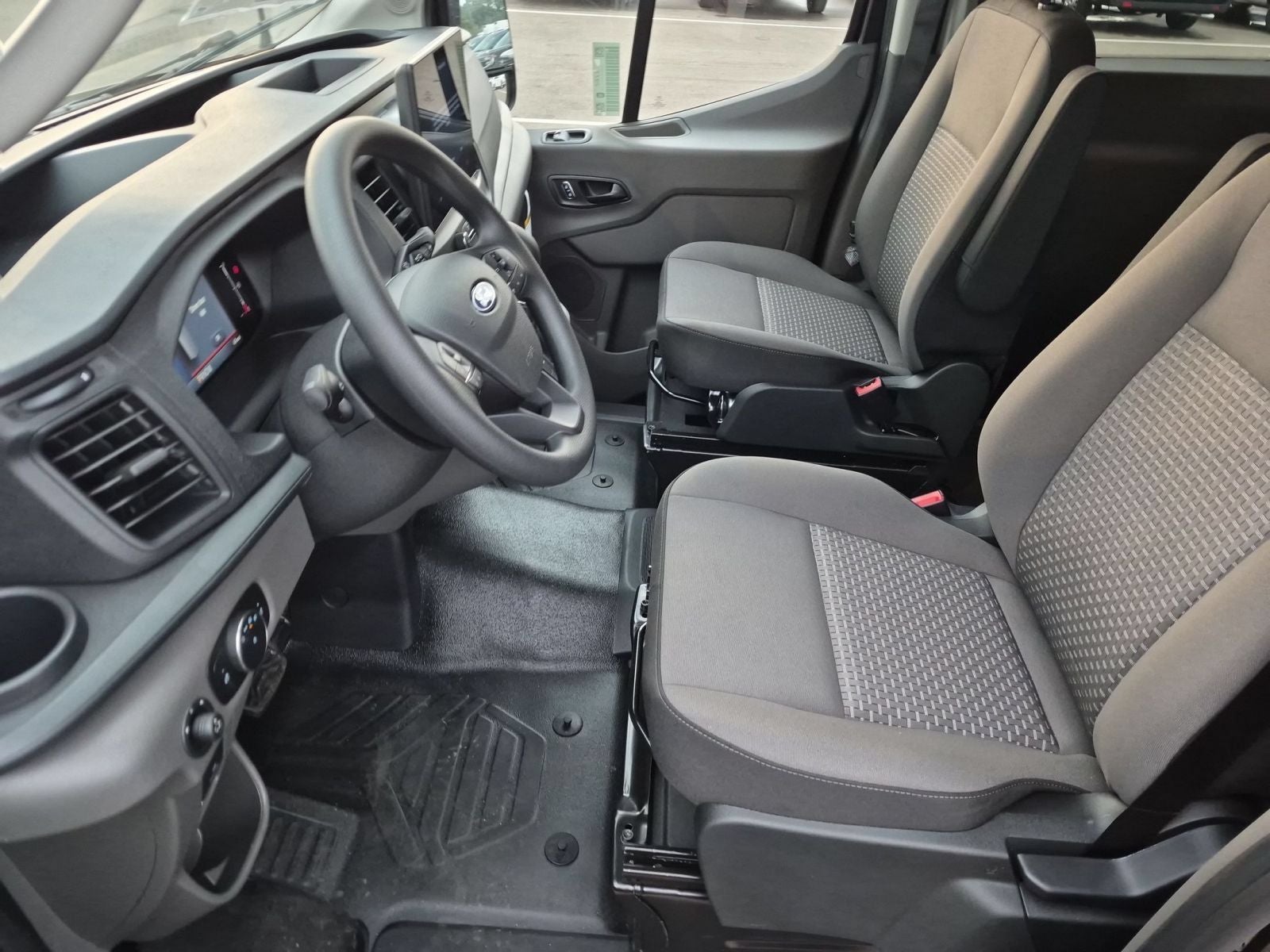 2027 Ford Transit-350 XLT