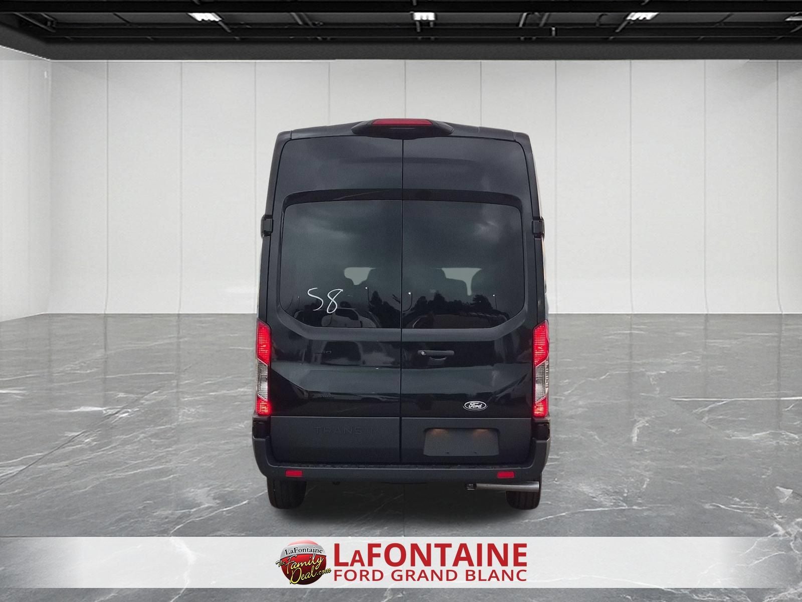 2027 Ford Transit-350 XLT