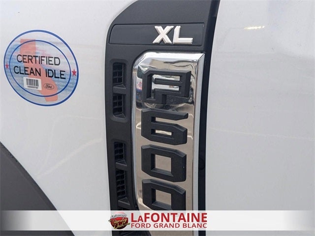 2026 Ford F-600SD XL