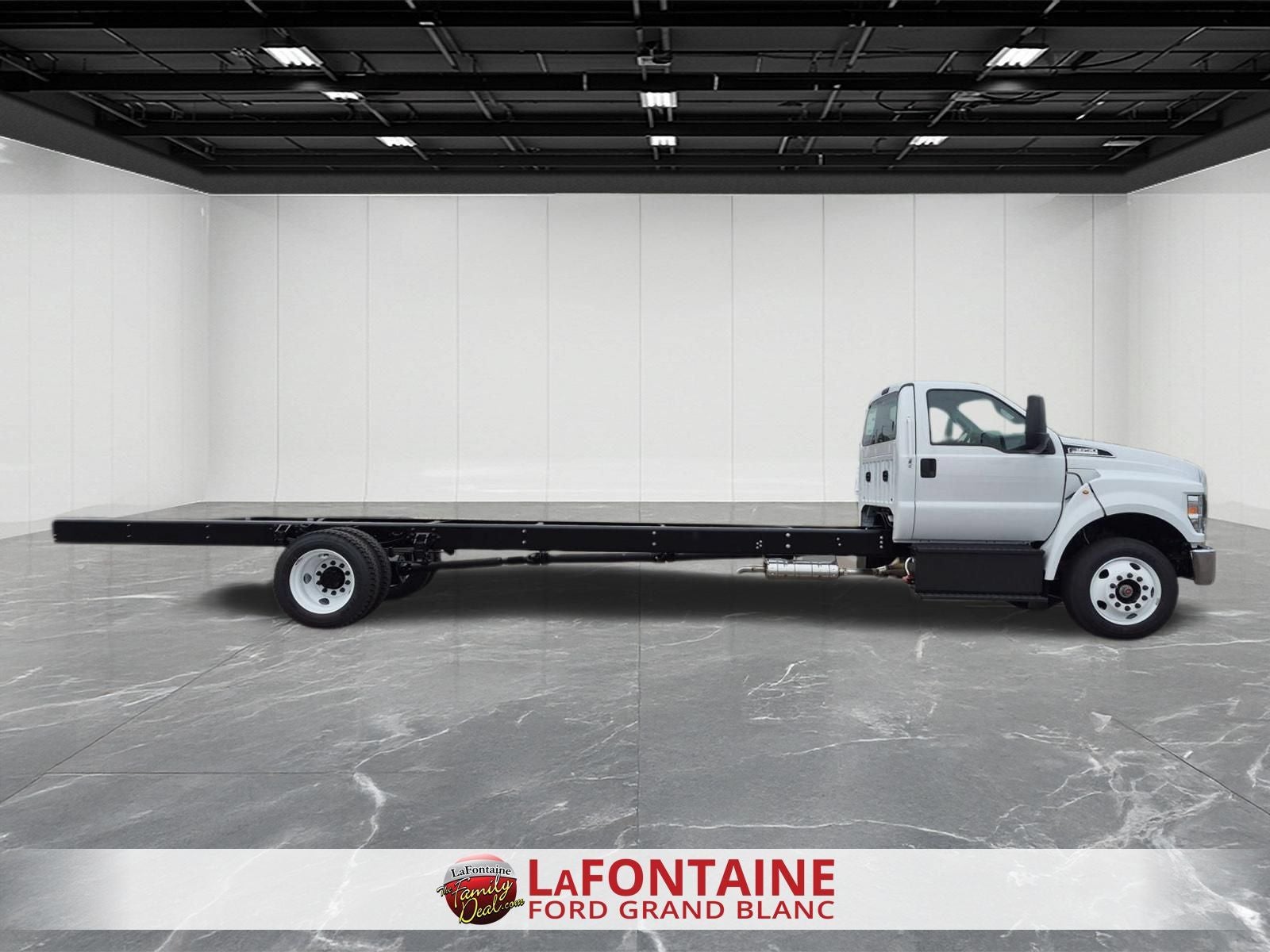 2027 Ford F-650SD Base