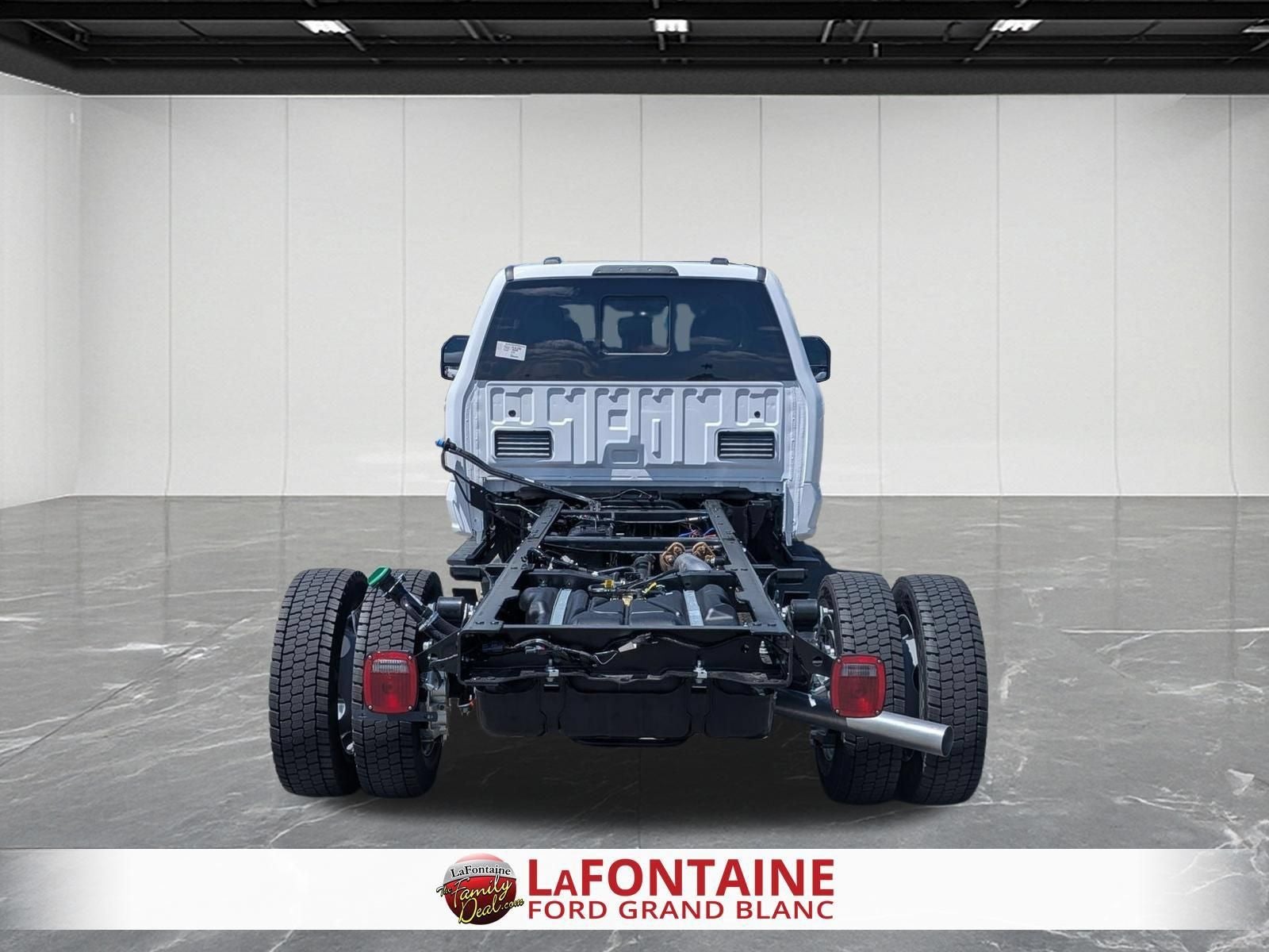 2026 Ford F-550SD DRW