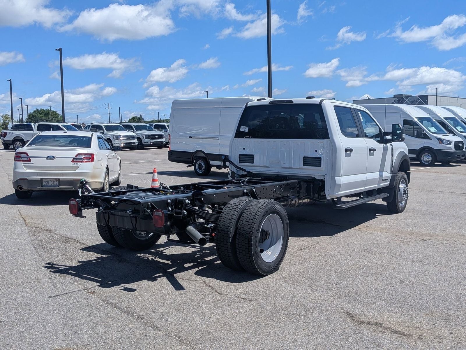 2026 Ford F-550SD DRW