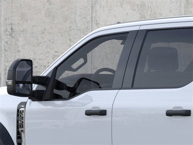 2026 Ford F-550SD XL In-Transit