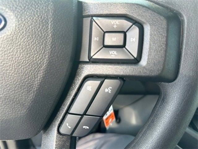 2025 Ford E-350SD Base Cutaway