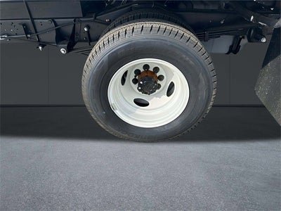 2025 Ford E-350SD Base Cutaway