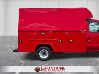 2026 Ford E-350SD Base Cutaway