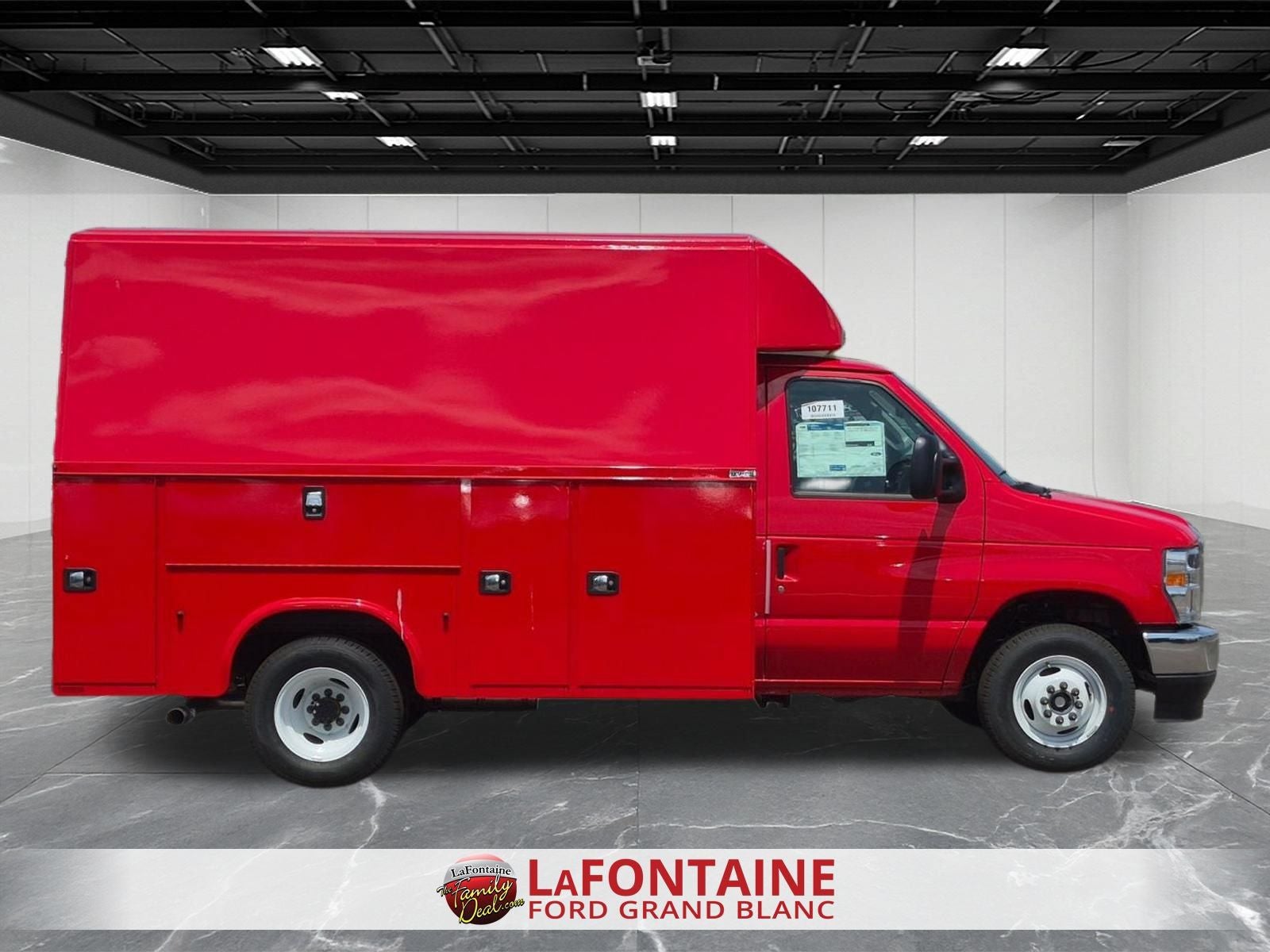 2026 Ford E-350SD Base Cutaway