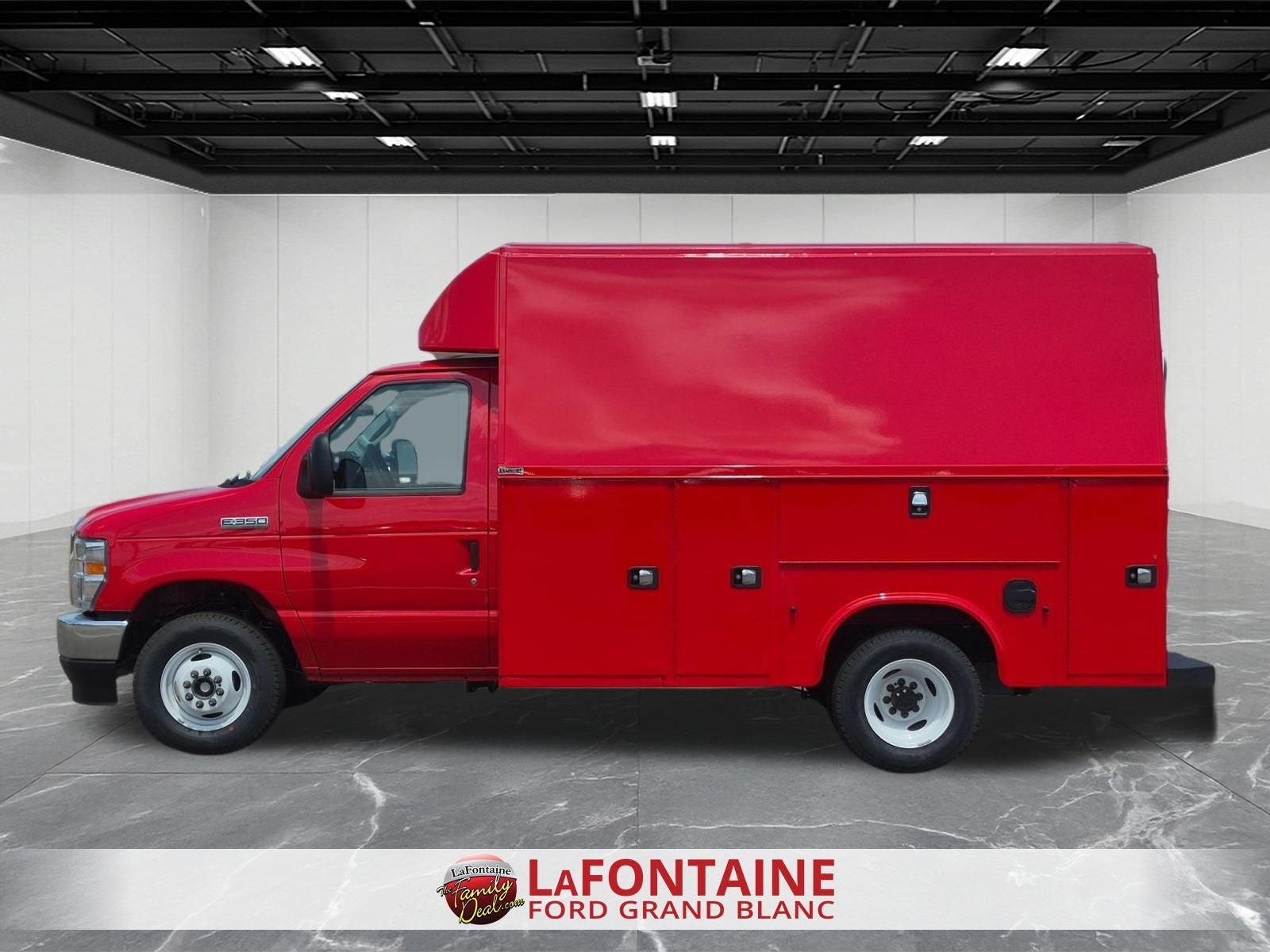 2026 Ford E-350SD Base Cutaway