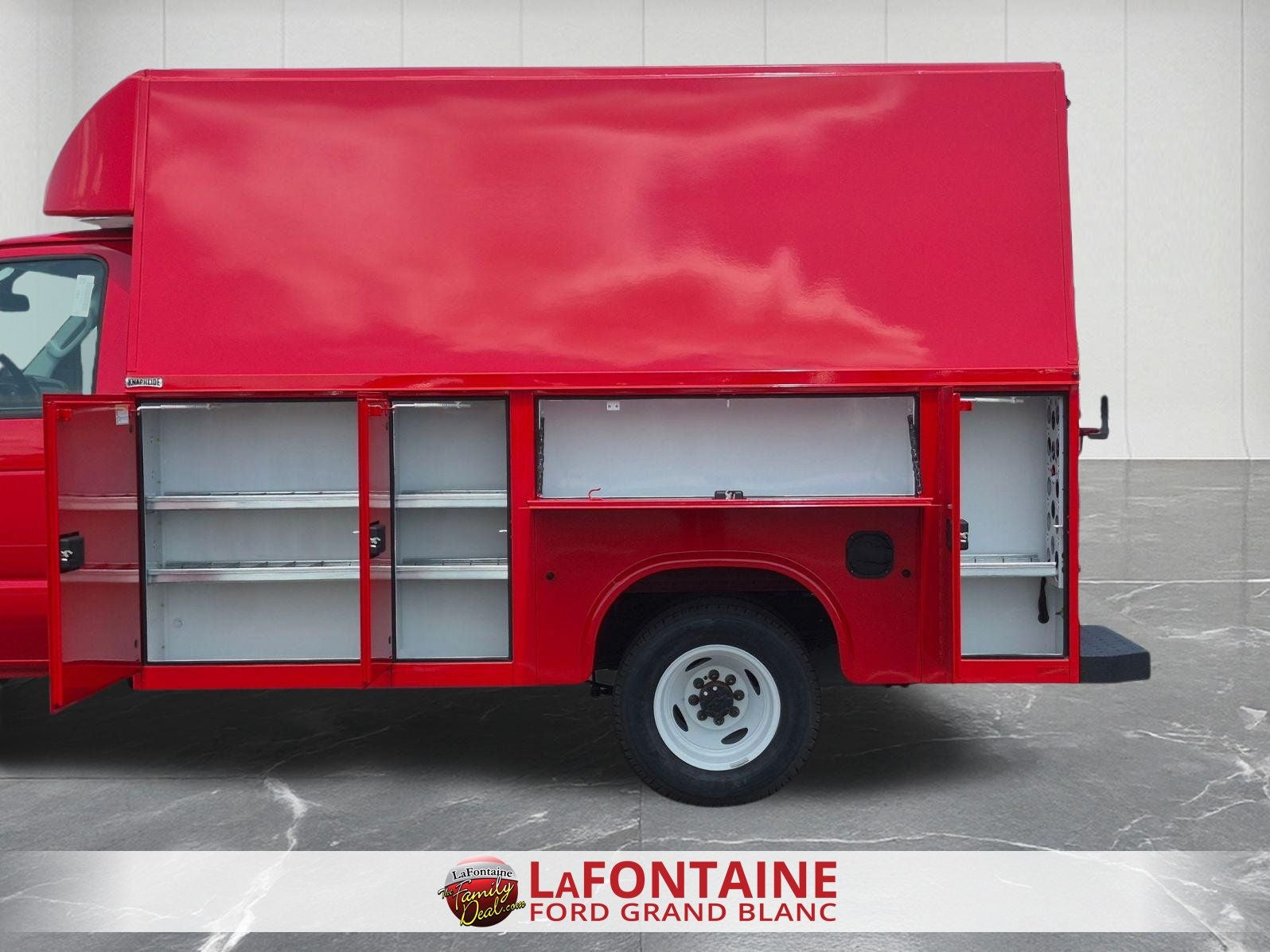 2026 Ford E-350SD Base Cutaway