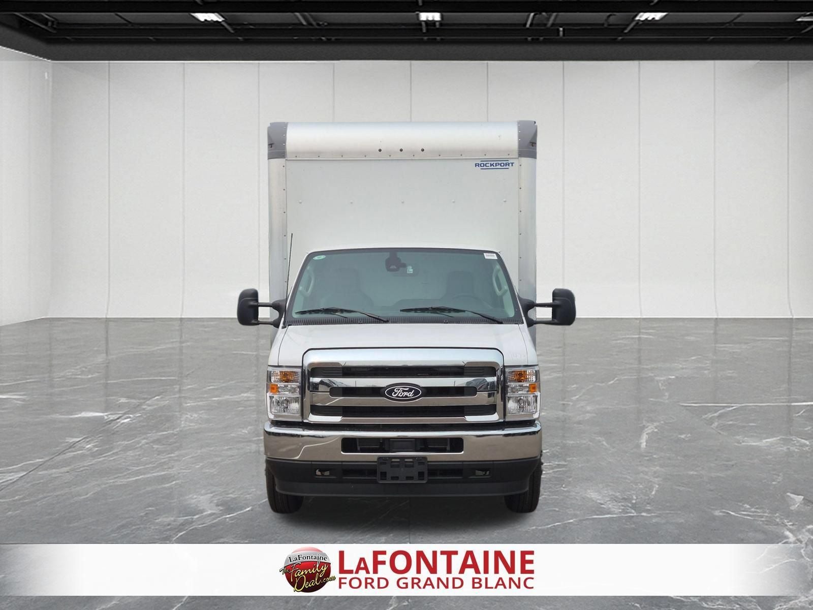 2027 Ford E-450SD Base