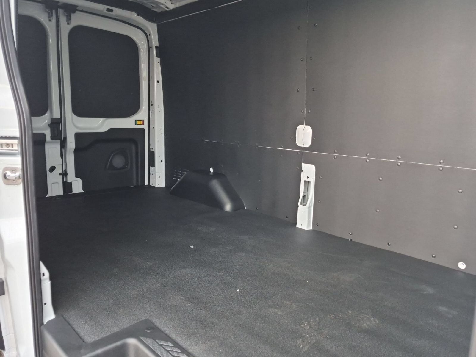 2027 Ford Transit-250 Base