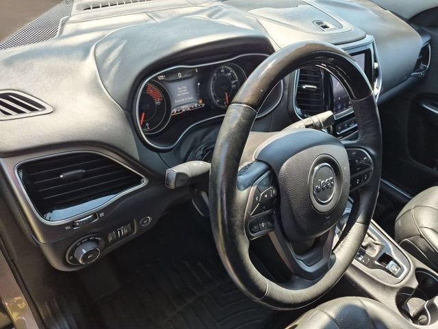 2019 Jeep Cherokee Overland 4x4