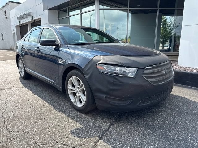 2016 Ford Taurus SEL
