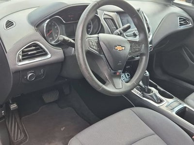 2019 Chevrolet Cruze LS