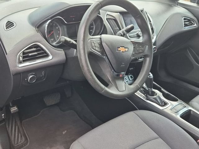 2019 Chevrolet Cruze LS