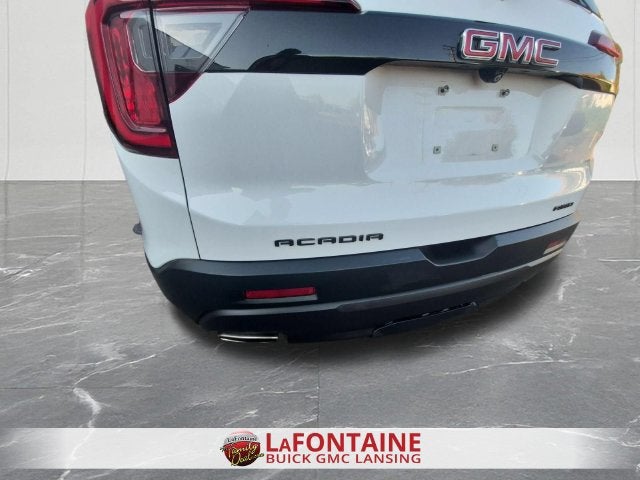 2023 GMC Acadia SLE