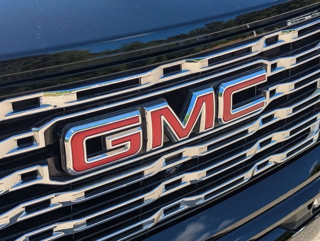 2024 GMC Canyon Denali