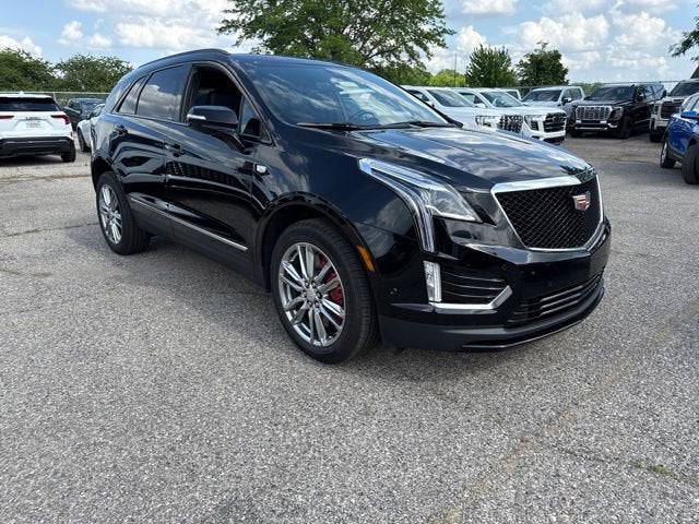 2025 Cadillac XT5 Sport