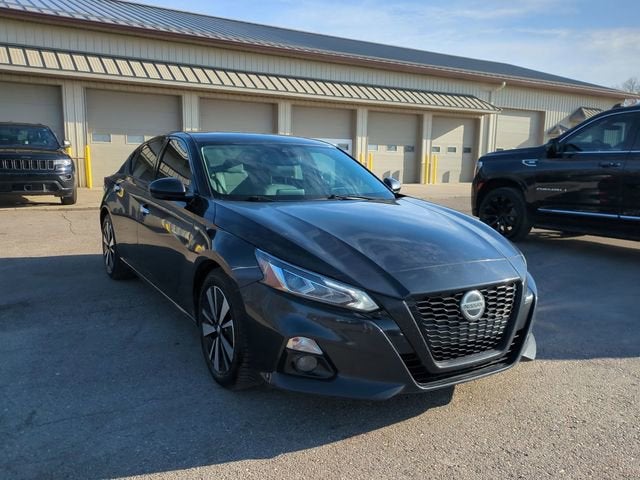 2020 Nissan Altima SV FWD