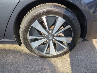 2020 Nissan Altima SV FWD