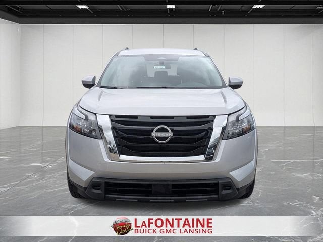 2025 Nissan Pathfinder SV FWD