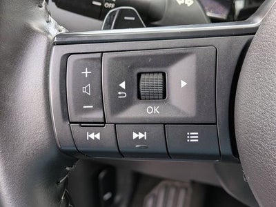 2025 Nissan Pathfinder SV 4WD