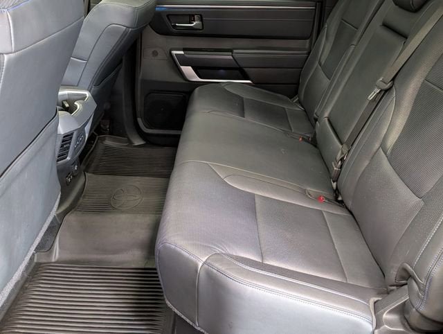 2022 Toyota Tundra Platinum