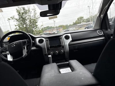 2019 Toyota Tundra 4WD SR5
